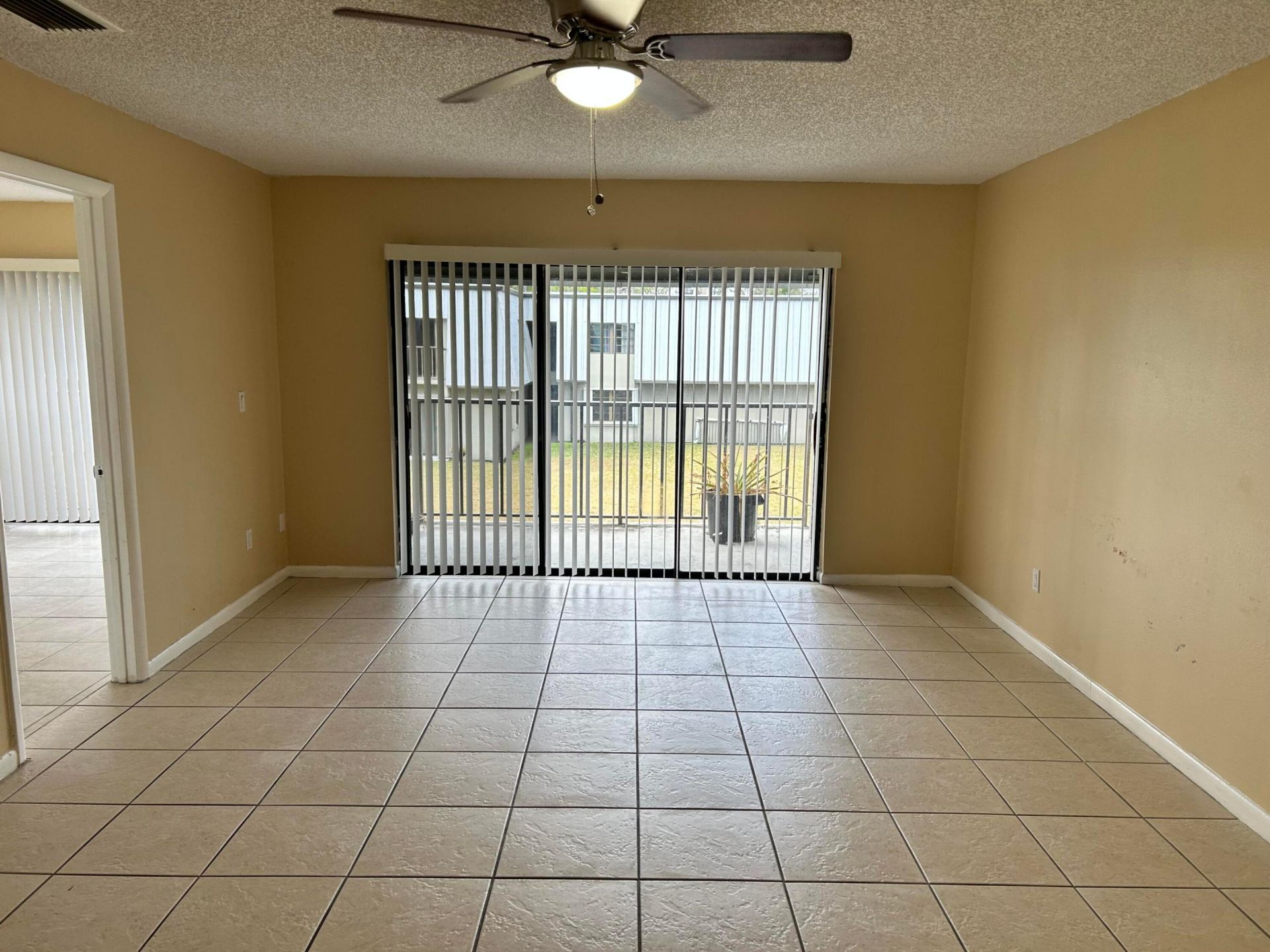 2513 S 17th Street, Unit 207, Fort Pierce, FL 34982 Photo