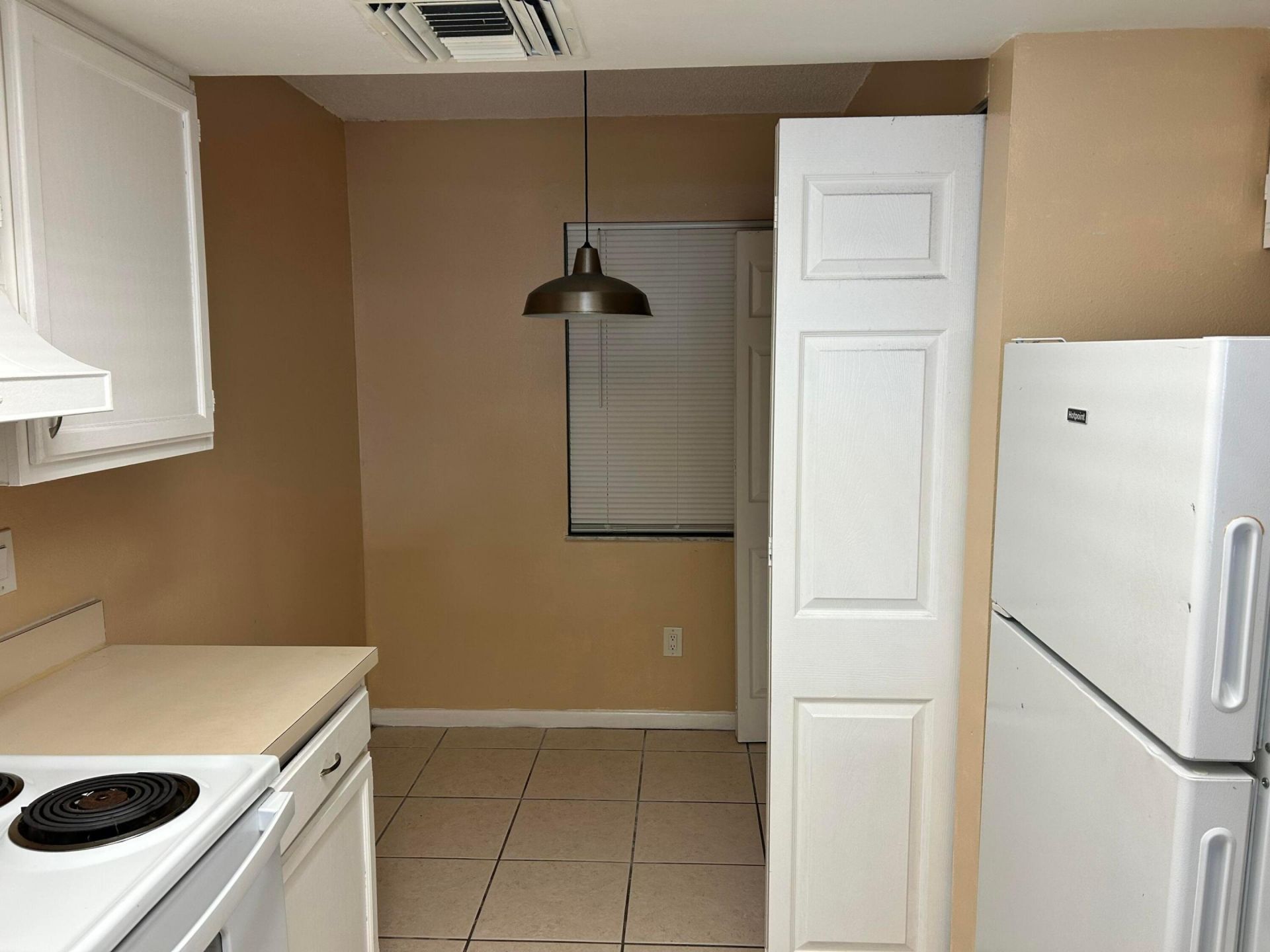 2513 S 17th Street, Unit 207, Fort Pierce, FL 34982 Photo