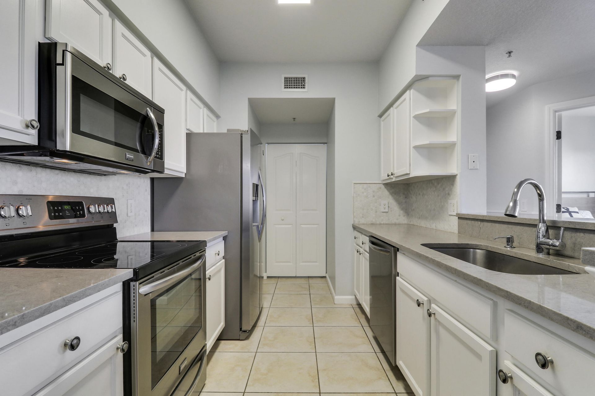 9212 W Myrtlewood Circle W, Palm Beach Gardens, FL 33418 Photo