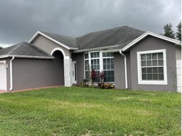 770 SW Jordin Avenue, Port St. Lucie, FL 34953