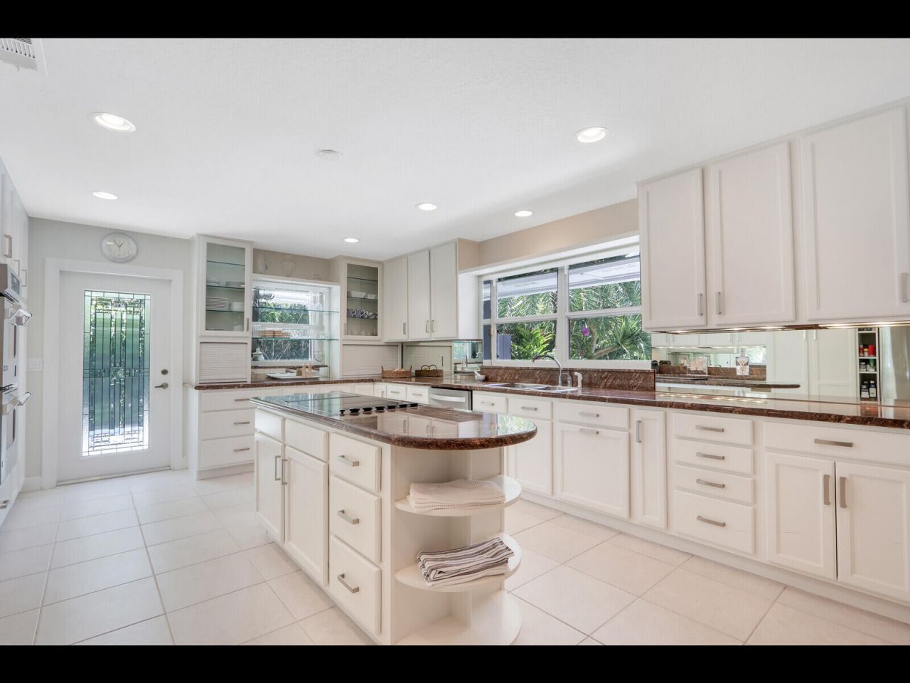 11 N River Road, Sewalls Point, FL 34996 Photo