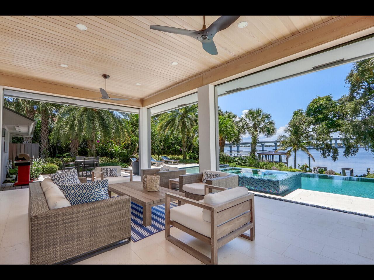 11 N River Road, Sewalls Point, FL 34996 Photo