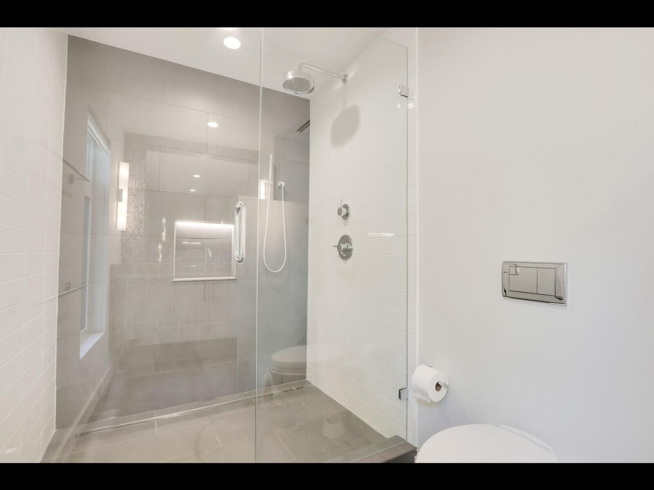 11 N River Road, Sewalls Point, FL 34996 Photo