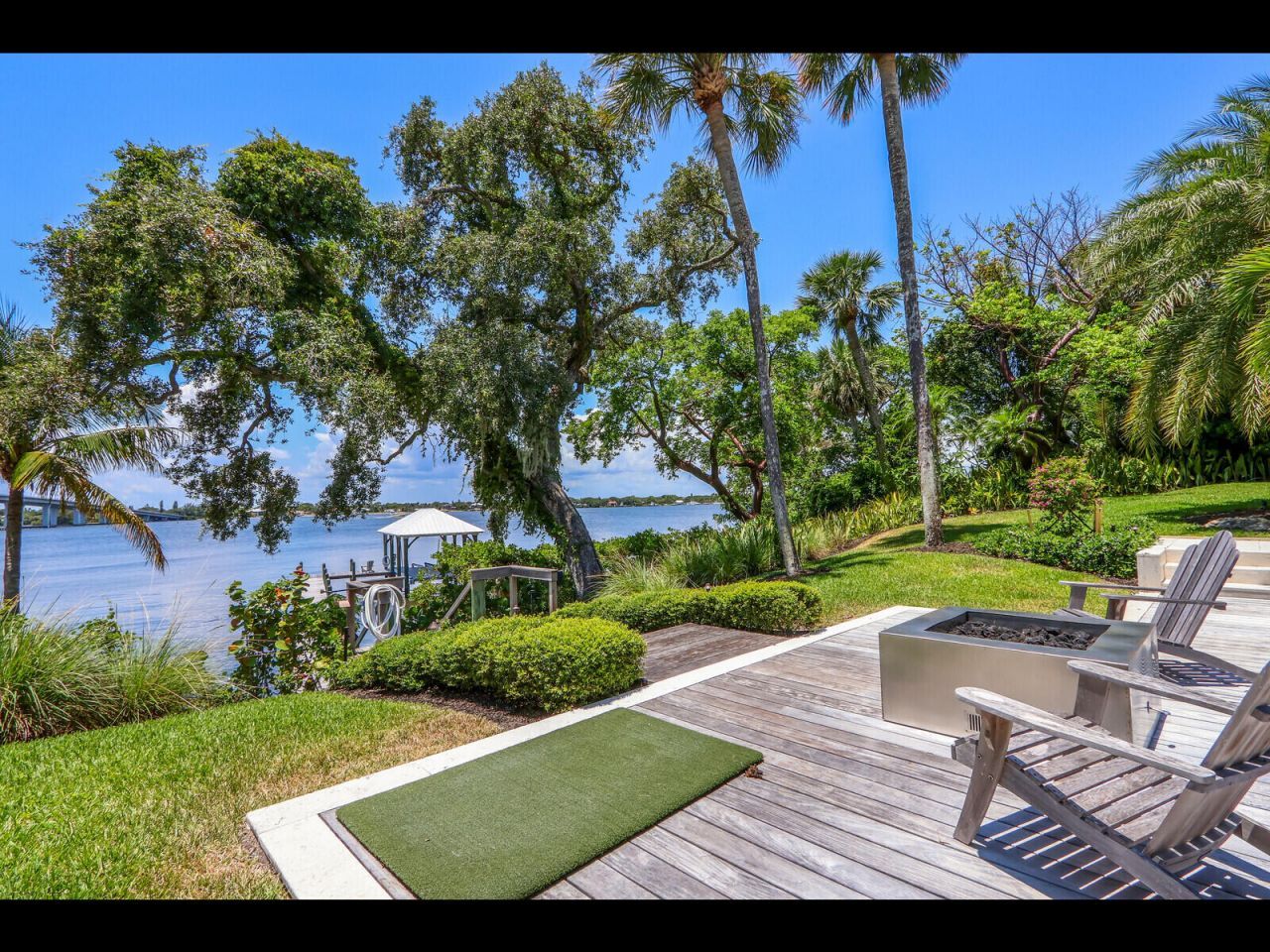 11 N River Road, Sewalls Point, FL 34996 Photo