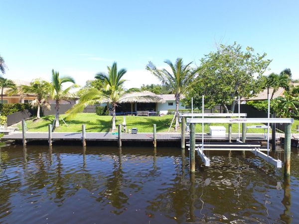 8336 SE Palm Street, Hobe Sound, FL 33455