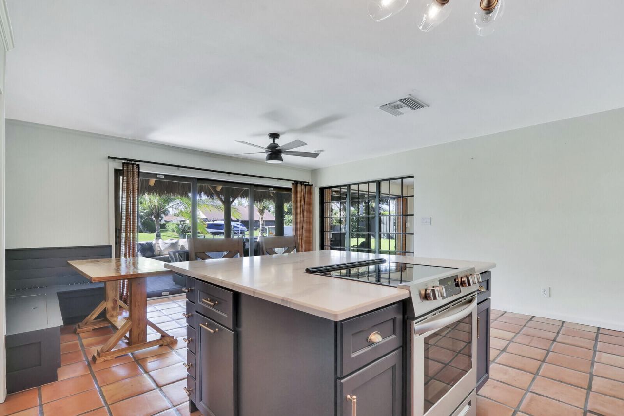 8336 SE Palm Street, Hobe Sound, FL 33455 Photo