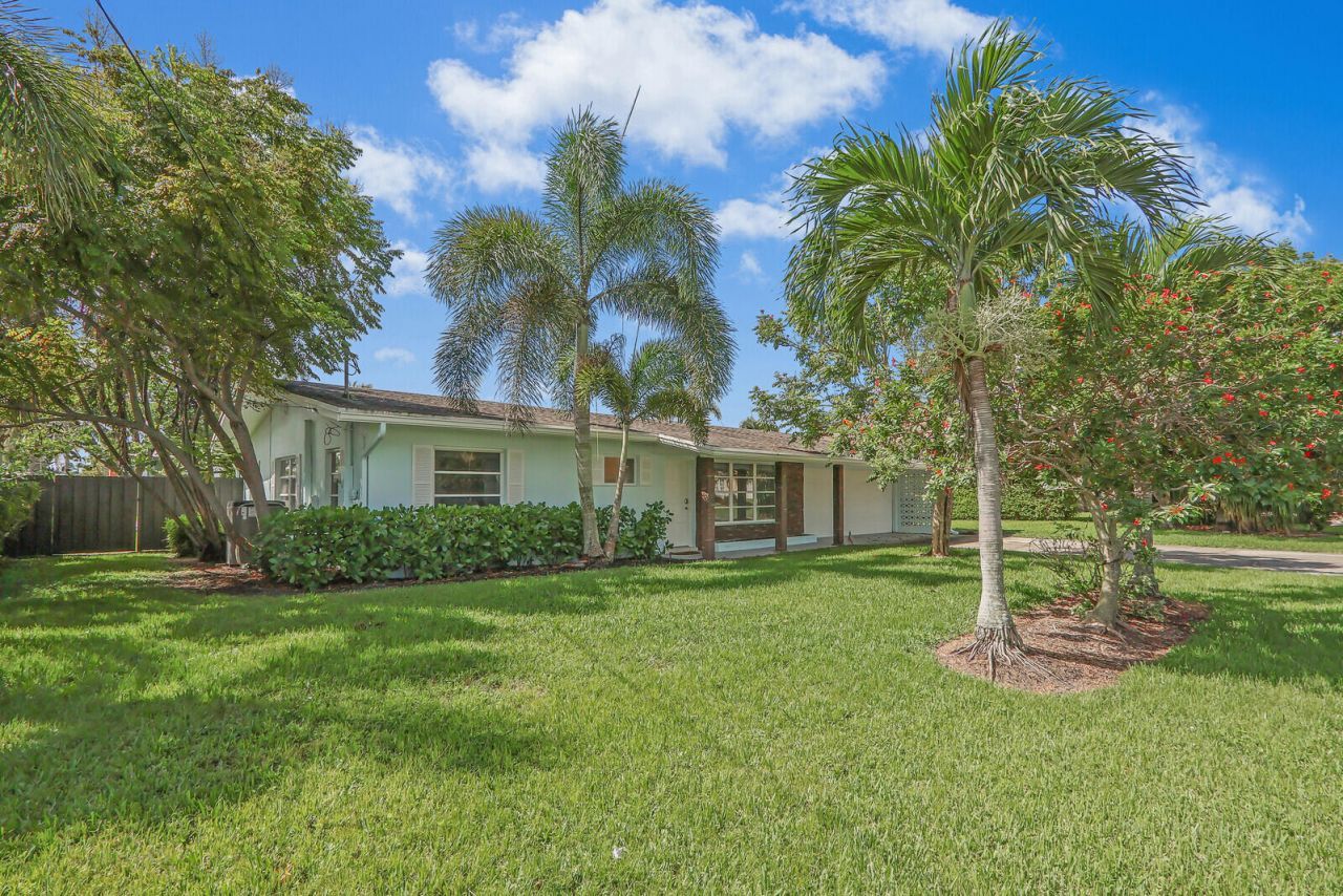 8336 SE Palm Street, Hobe Sound, FL 33455 Photo