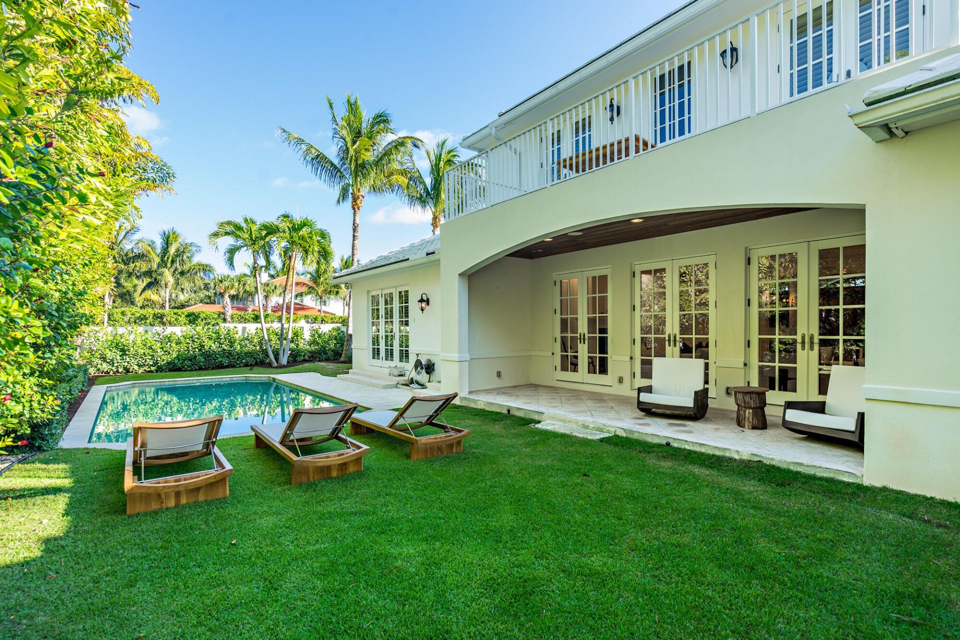 233 El Pueblo Way, Palm Beach, FL 33480 Photo