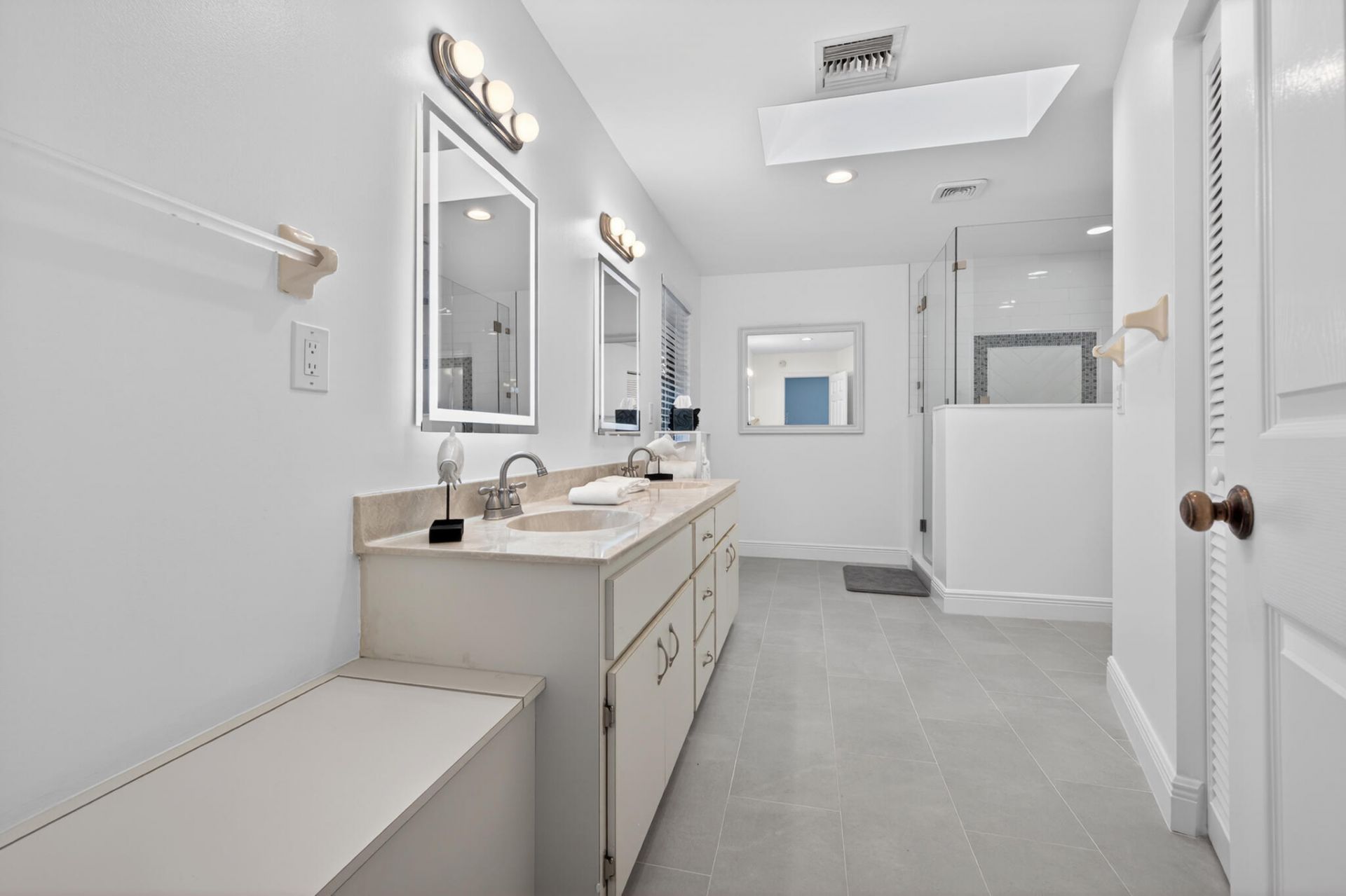 8166 N 155th Place, Palm Beach Gardens, FL 33418 Photo