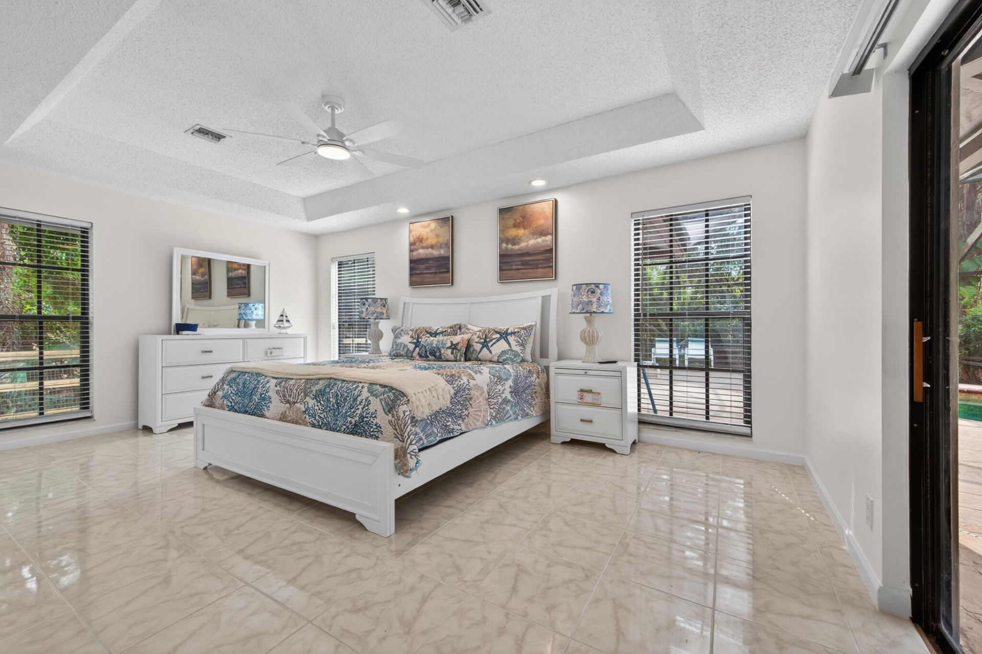 8166 N 155th Place, Palm Beach Gardens, FL 33418 Photo