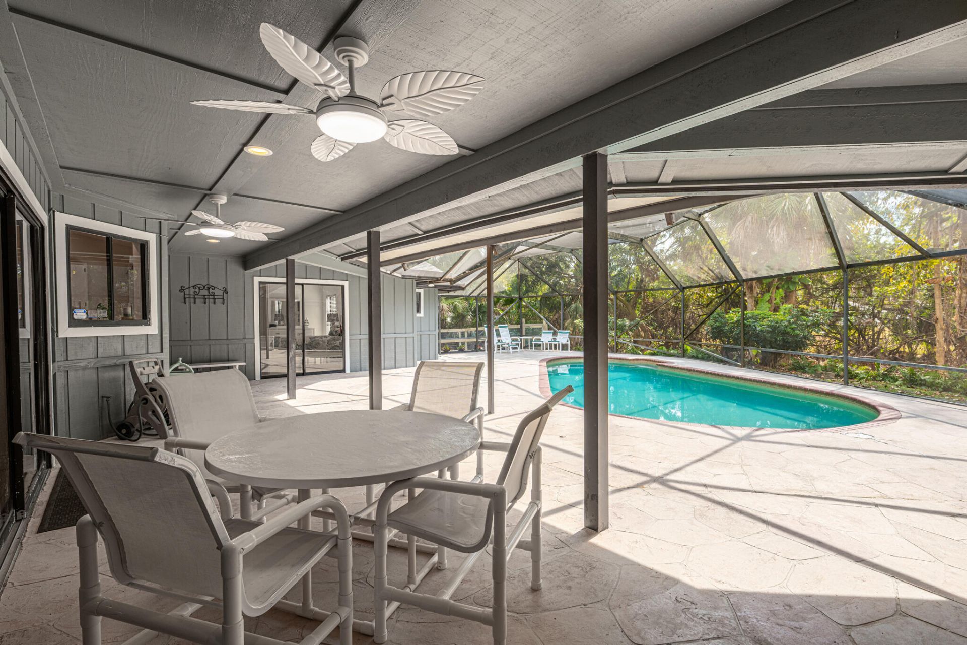 8166 N 155th Place, Palm Beach Gardens, FL 33418 Photo