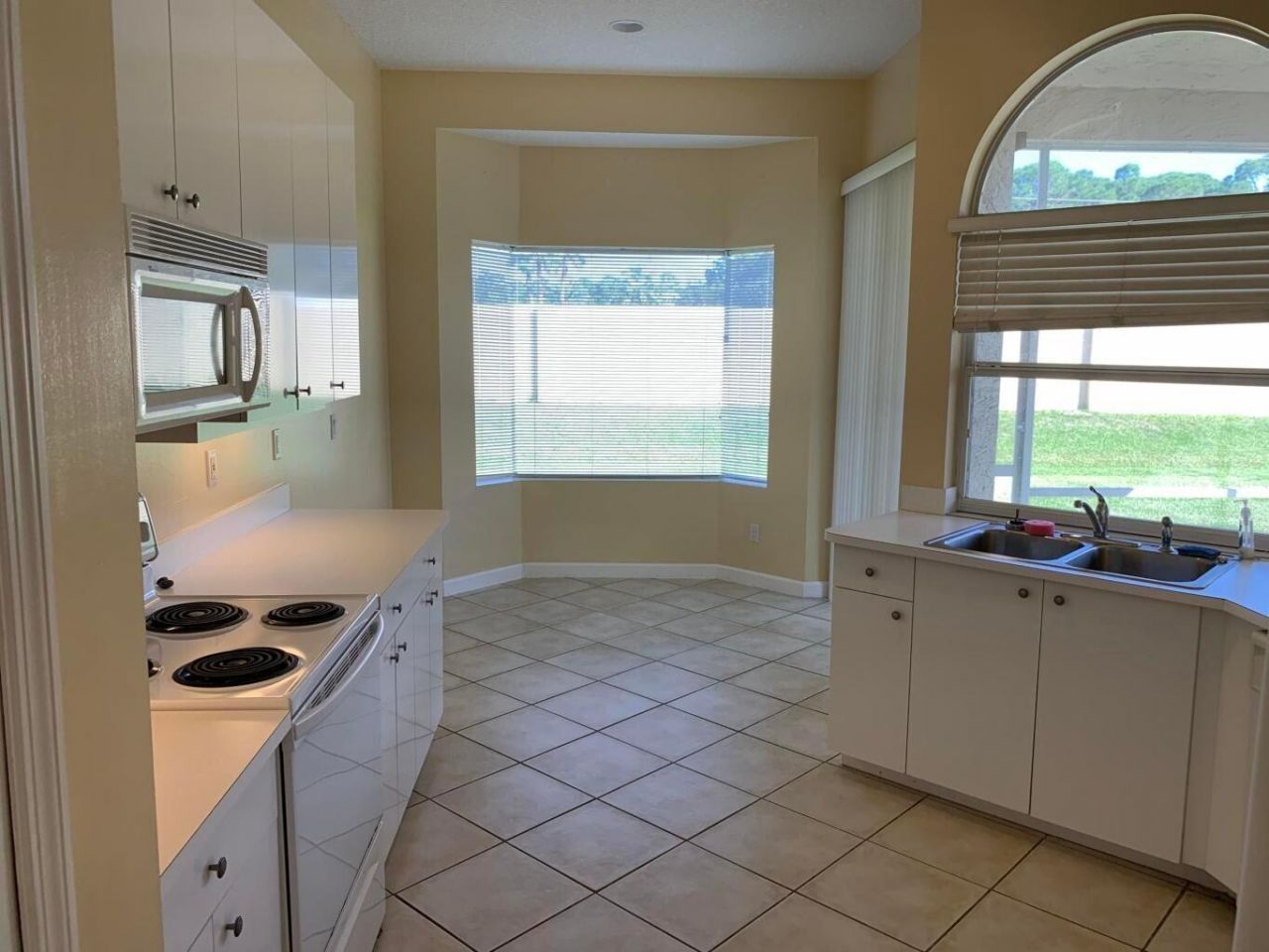 825 SW Andrews Cv Street, Port Saint Lucie, FL 34986 Photo