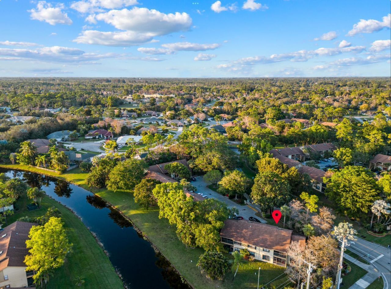 12950 Dartford Trail, Unit 14, Wellington, FL 33414 Photo