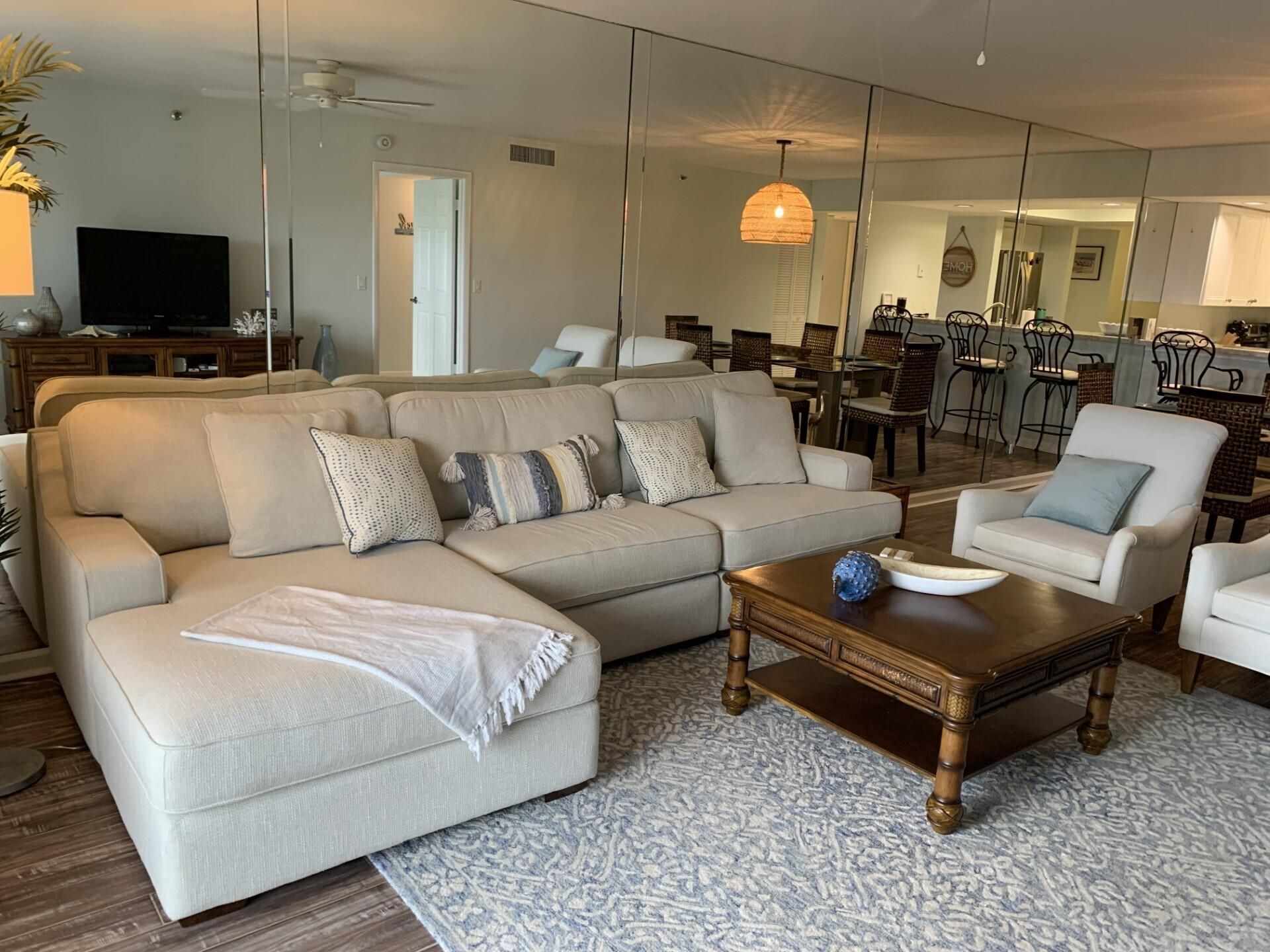 1055 Ocean Drive, Unit 202, Juno Beach, FL 33408 Photo