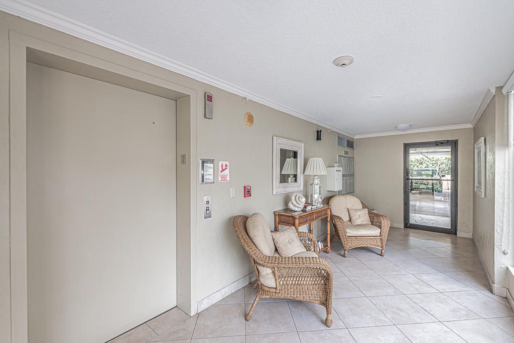 1055 Ocean Drive, Unit 202, Juno Beach, FL 33408 Photo