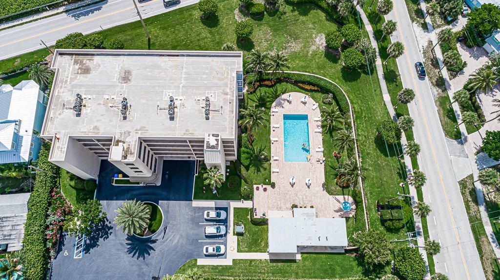 1055 Ocean Drive, Unit 202, Juno Beach, FL 33408 Photo