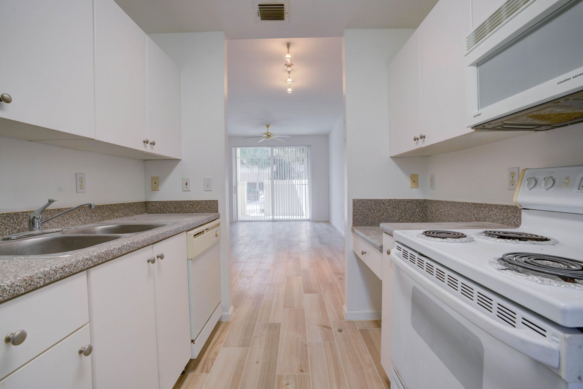 1136 Town Center Drive, Unit 11, Jupiter, FL 33458 Photo