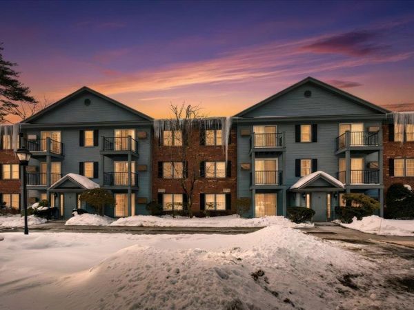 14 Northbrook Drive, Unit 1410, Manchester, NH 03102