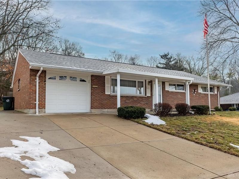 2087 Lehigh Place, Moraine, OH 45439 Photo 1