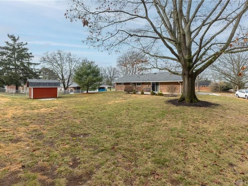 2087 Lehigh Place, Moraine, OH 45439 Photo 11