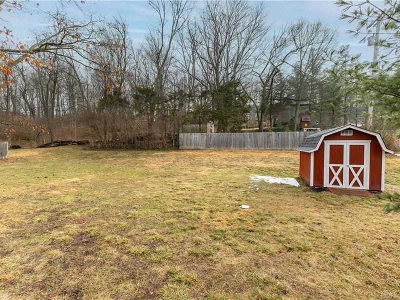 2087 Lehigh Place, Moraine, OH 45439 Photo 13