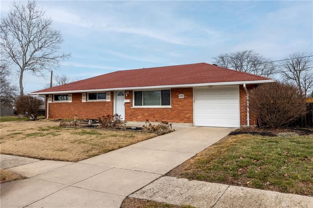 2005 Owendale Drive, Dayton, OH 45439 Main Photo