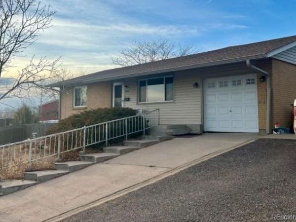 7901 Linda Circle, Denver, CO 80221