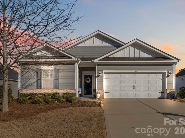 7615 Porrera Street, Charlotte, NC 28214