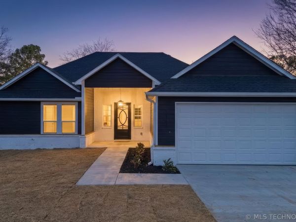 13801 E 32nd Street, Tulsa, OK 74134