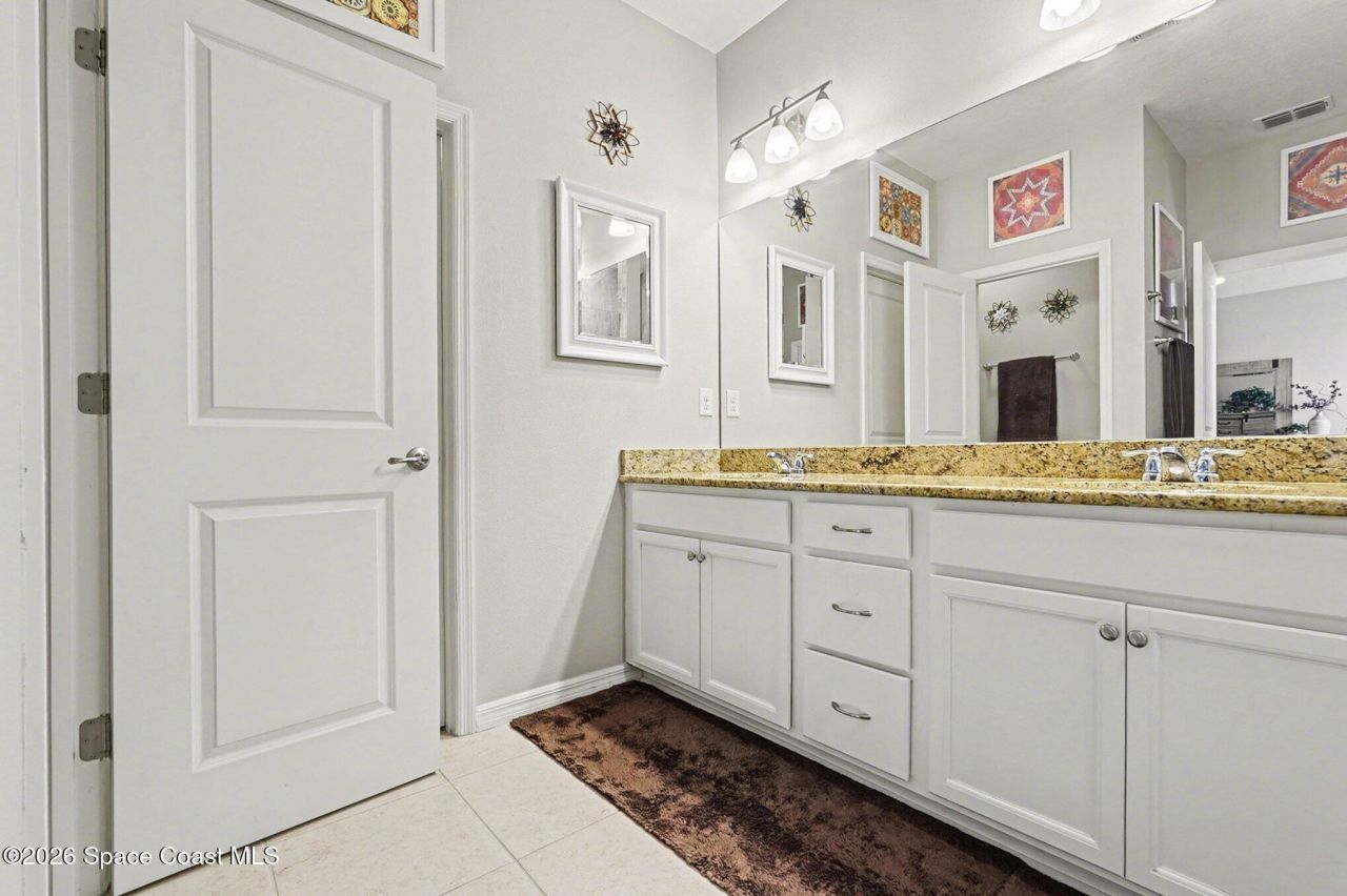 8481 Laguna Circle, Micco, FL 32976 Photo