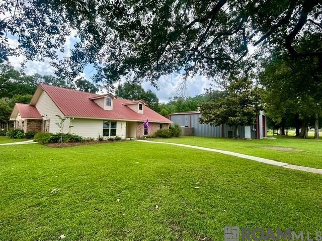 18181 Van Broussard Rd, Prairieville, LA 70769 Main Photo