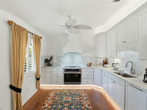 3231 Horse Carriage WAY, Unit 10, NAPLES, FL 34105