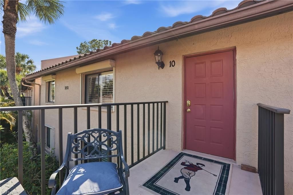 3231 Horse Carriage Way, Unit 10, Naples, FL 34105 Photo