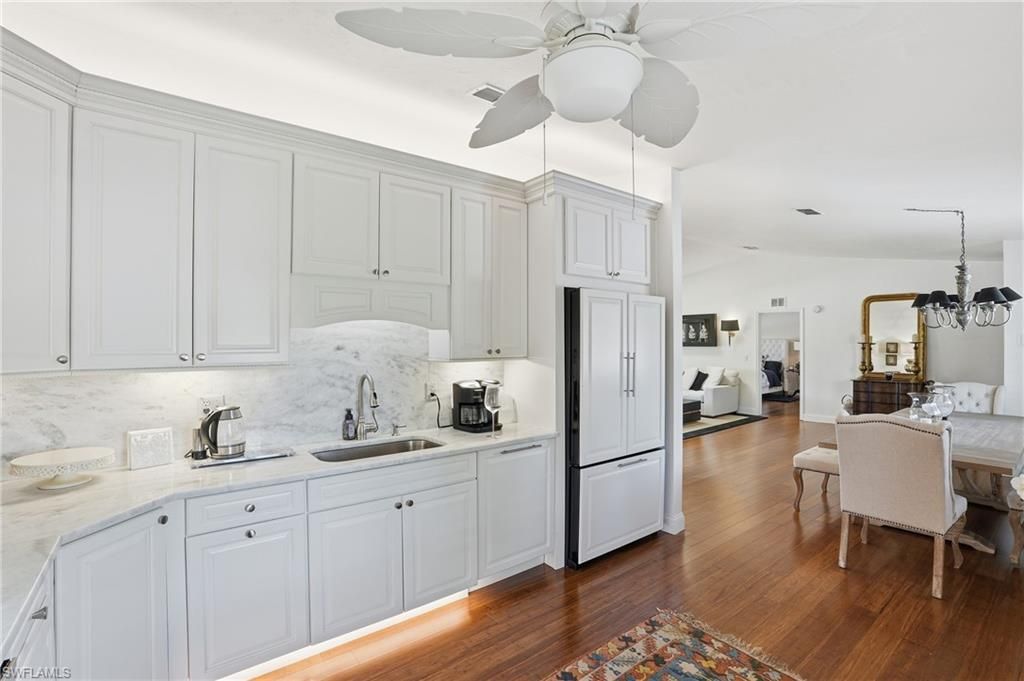 3231 Horse Carriage Way, Unit 10, Naples, FL 34105 Photo