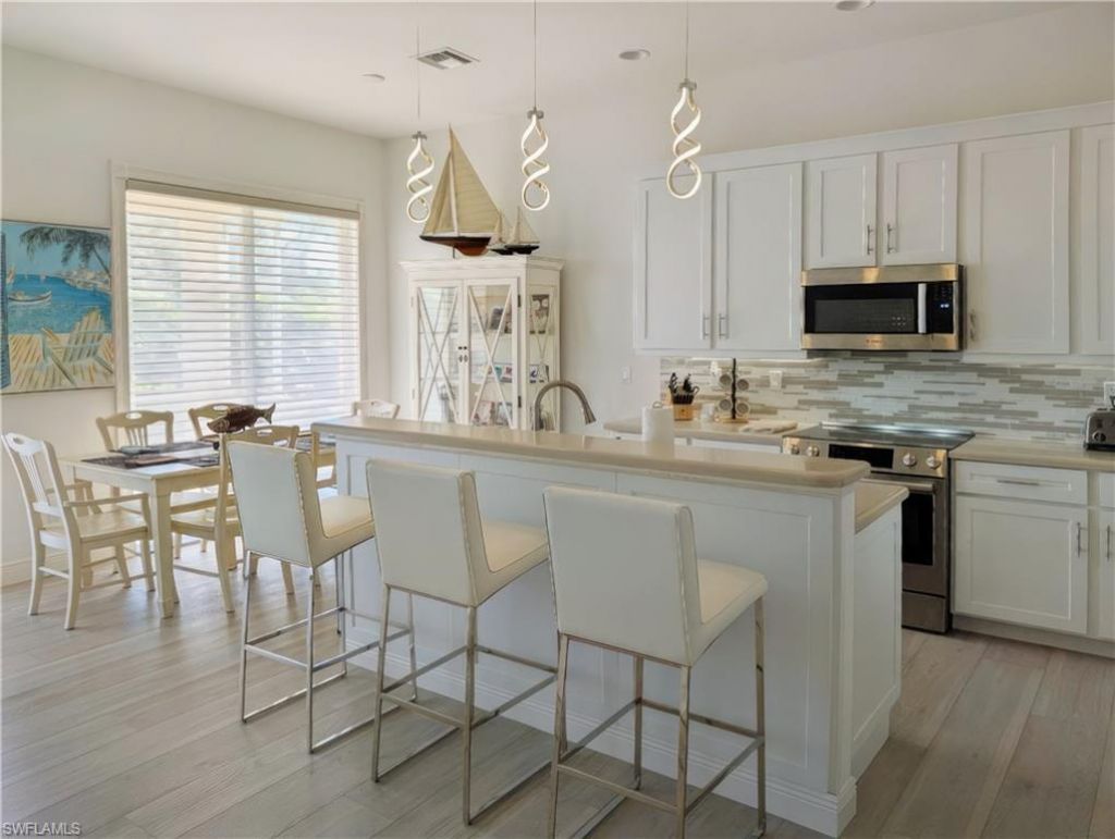 5758 Lago Villaggio Way, Naples, FL 34104 Photo
