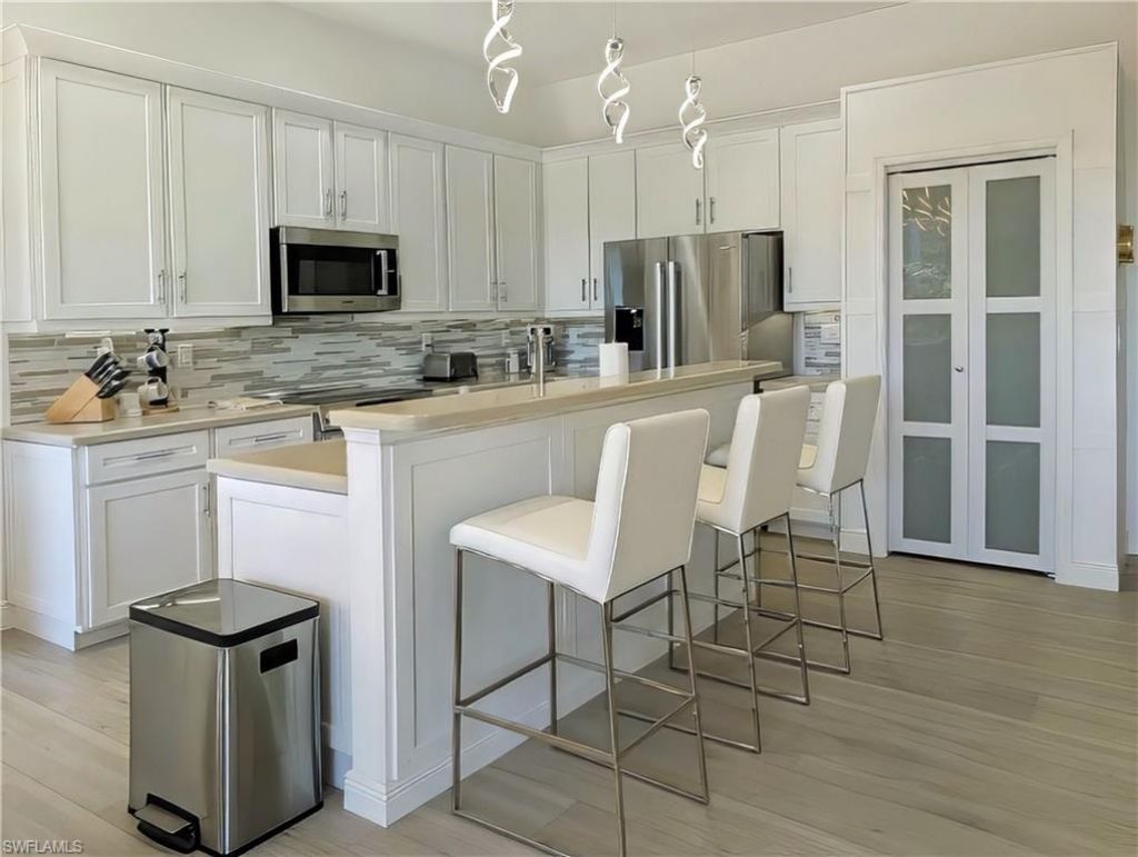5758 Lago Villaggio Way, Naples, FL 34104 Photo