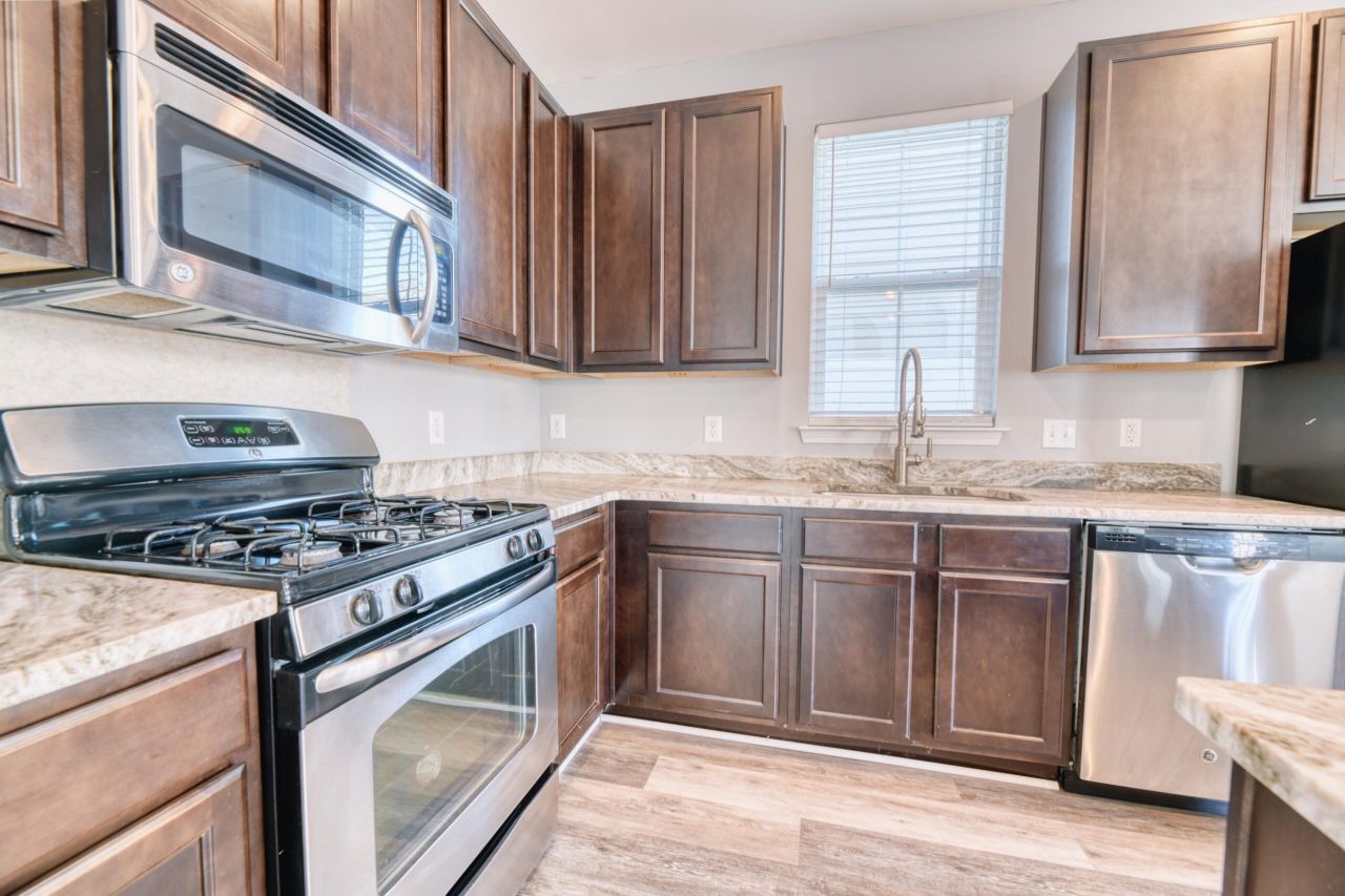 236 Larissa Drive Photo 14