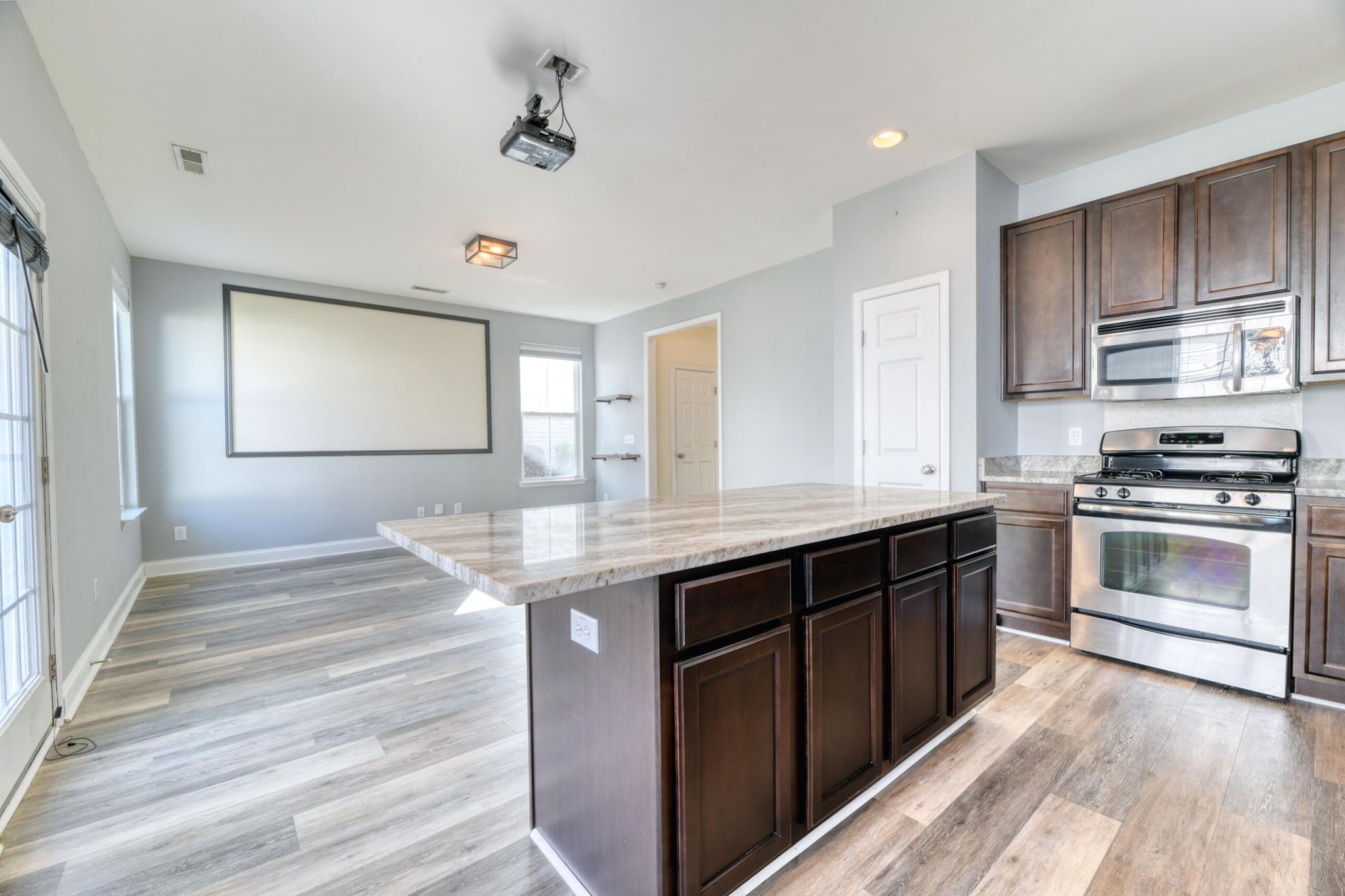 236 Larissa Drive Photo 19