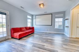 236 Larissa Drive photo 4