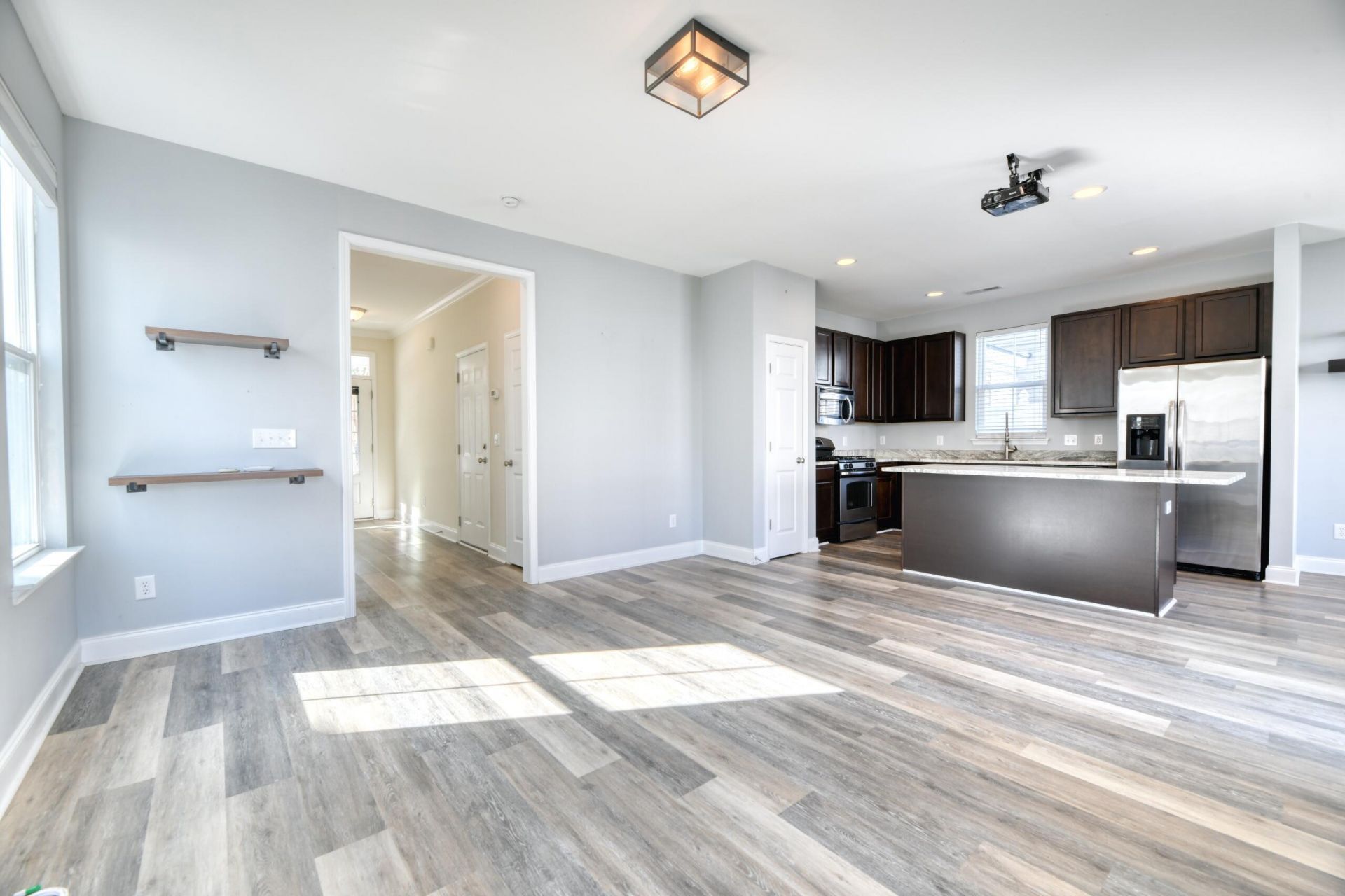 236 Larissa Drive Photo 8