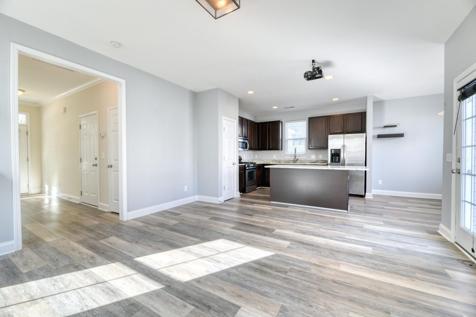 236 Larissa Drive Photo 9