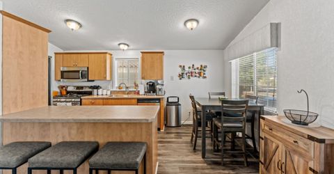 96 Monterey Ln, Folsom, CA 95630 Photo