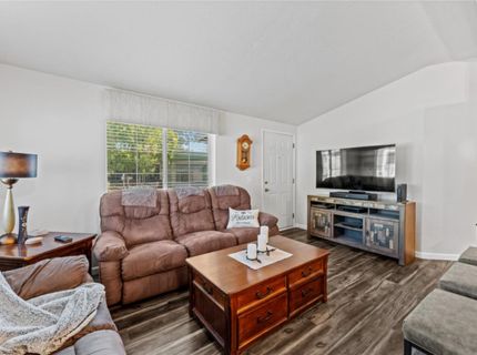 96 Monterey Ln, Folsom, CA 95630 Photo