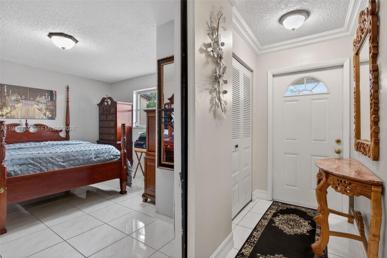 7708 Margate Blvd, Unit C5-5, Margate, FL 33063 Photo