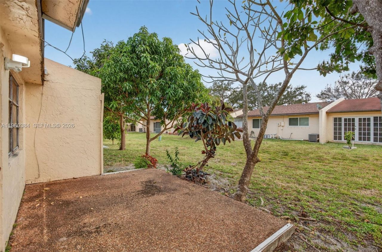 7708 Margate Blvd, Unit C5-5, Margate, FL 33063 Photo