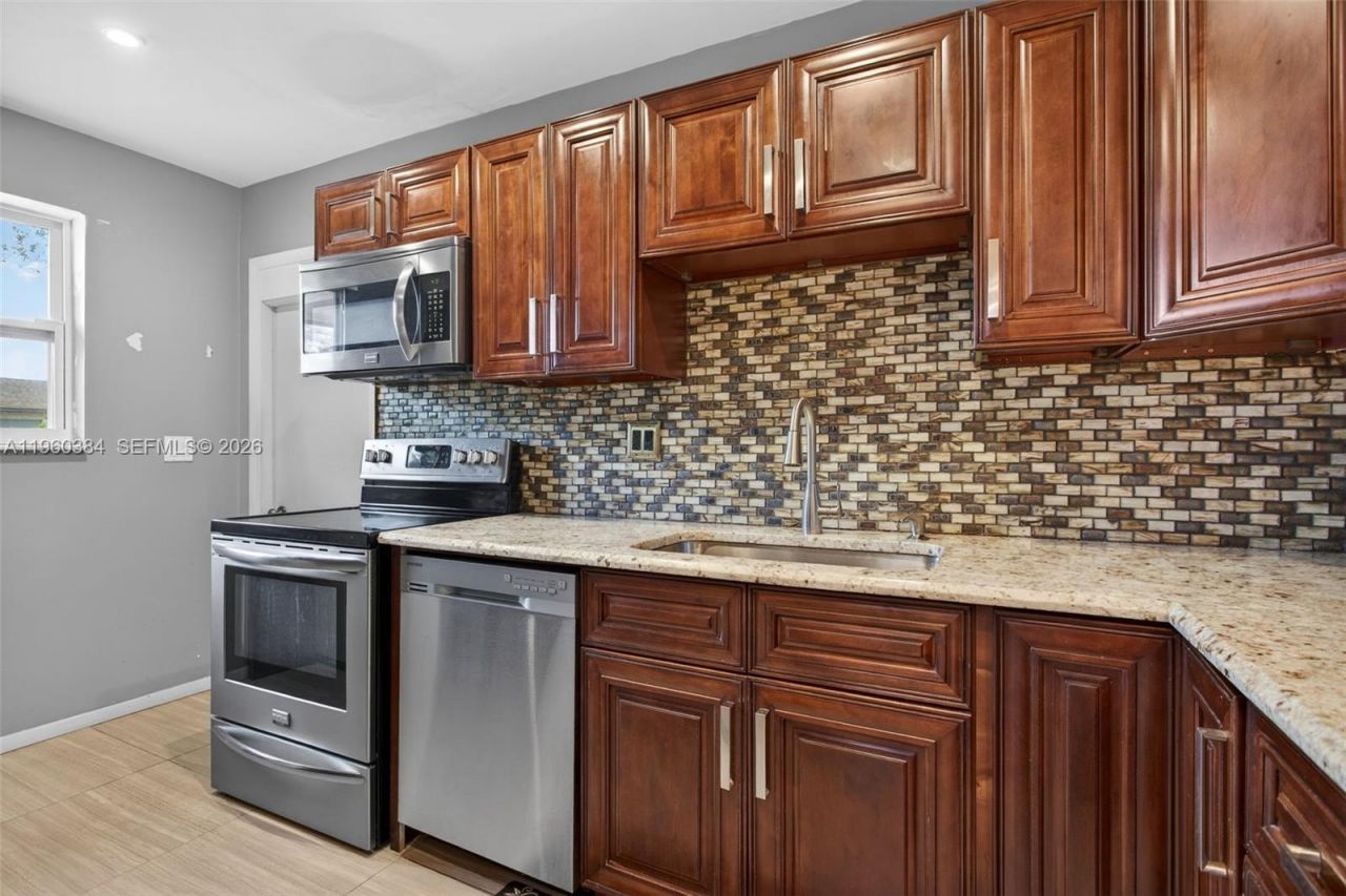 7708 Margate Blvd, Unit C5-5, Margate, FL 33063 Photo