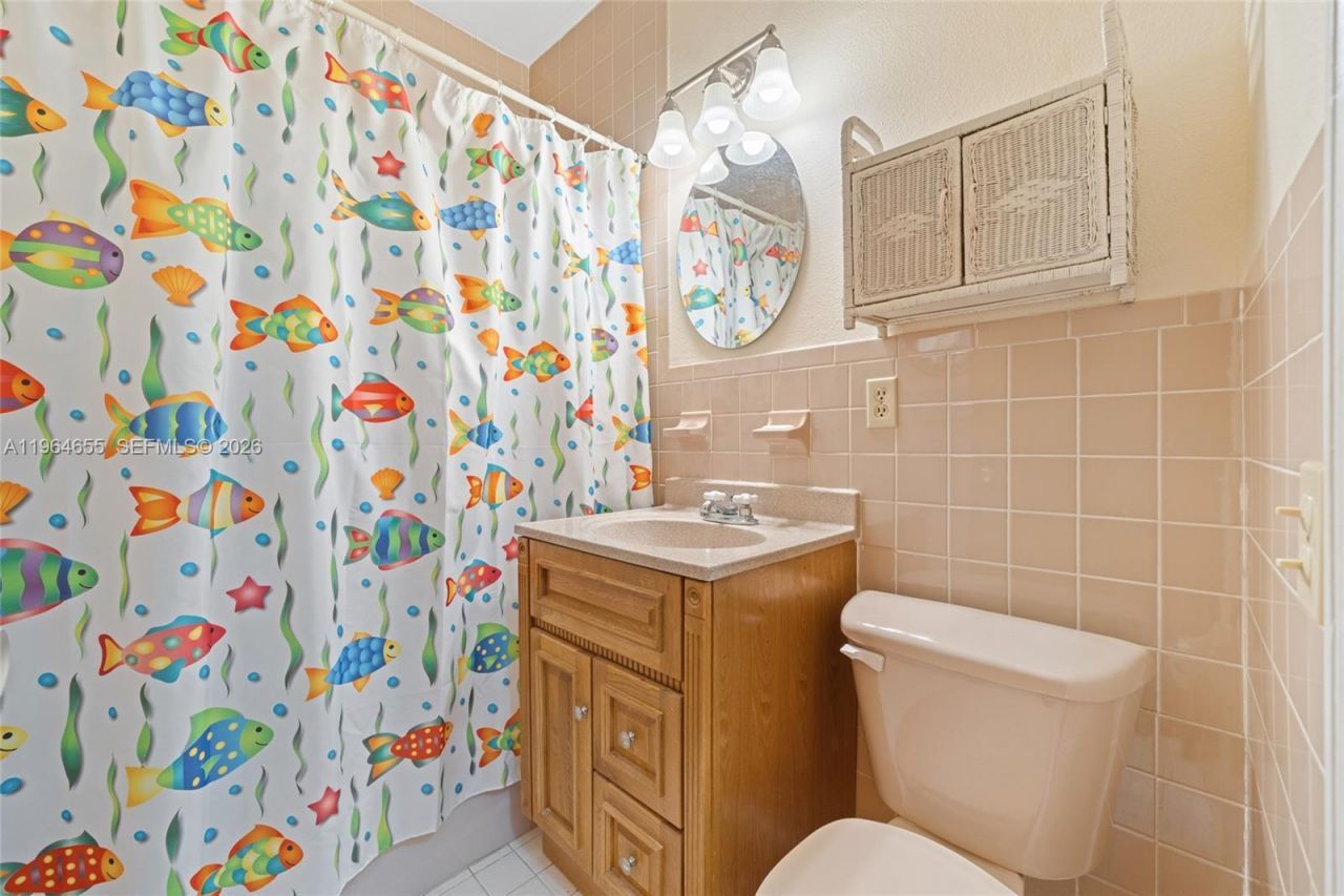 7110 SW 13th Ter, Miami, FL 33144 Photo