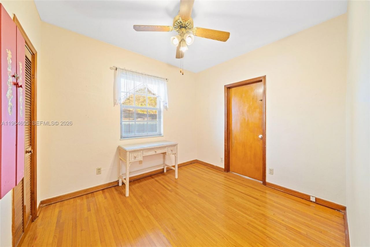 7110 SW 13th Ter, Miami, FL 33144 Photo