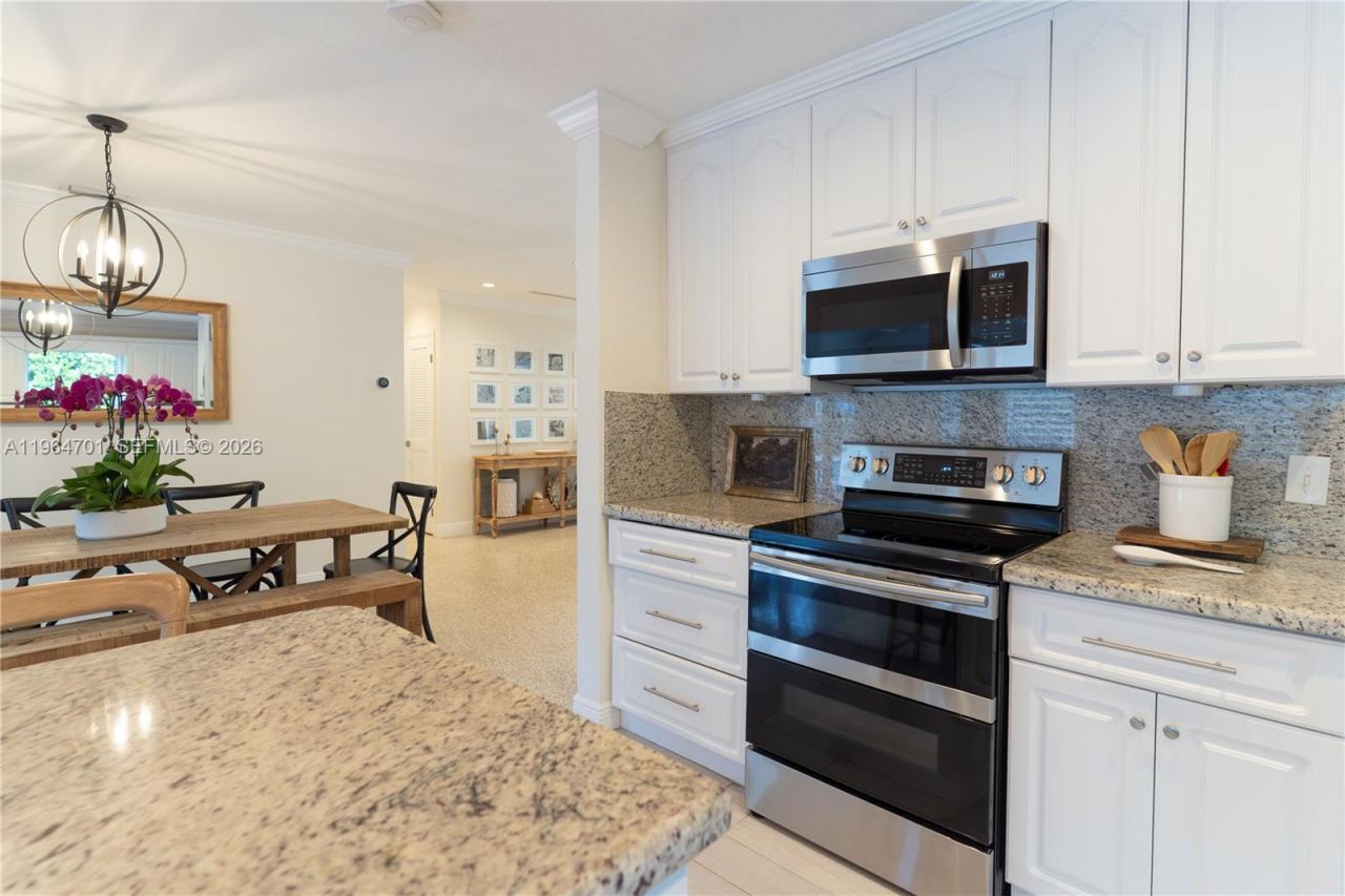 7901 SW 97th Pl, Miami, FL 33173 Photo