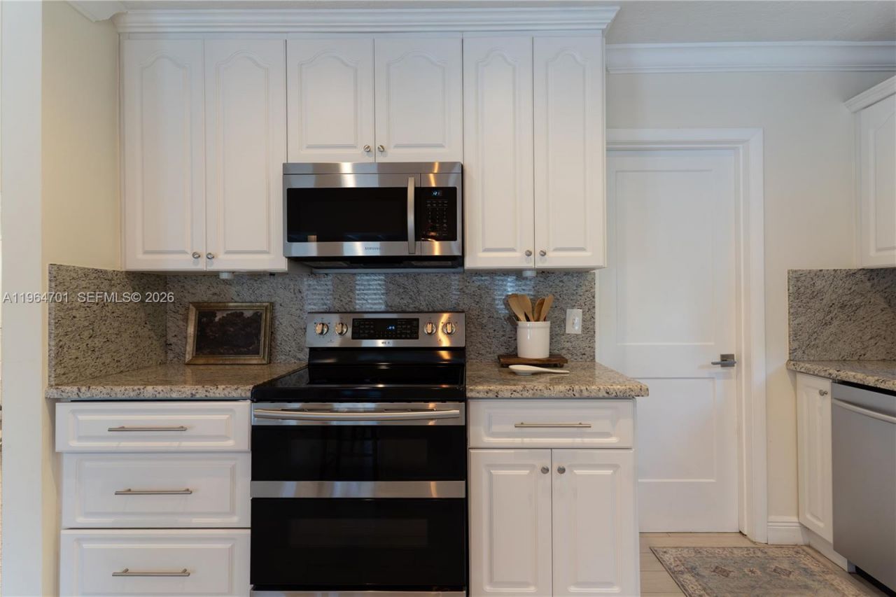 7901 SW 97th Pl, Miami, FL 33173 Photo